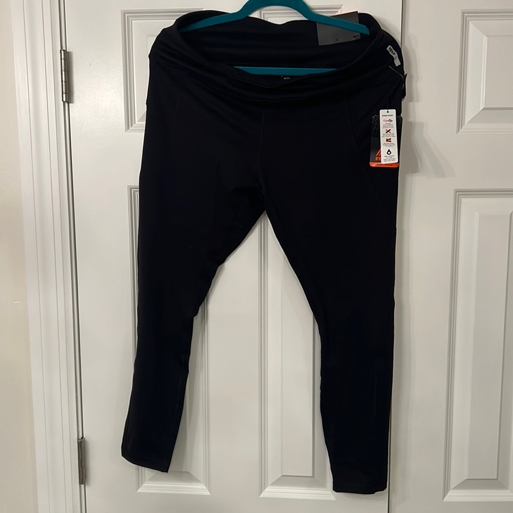 Reebok 7/8 Black Workout Legging